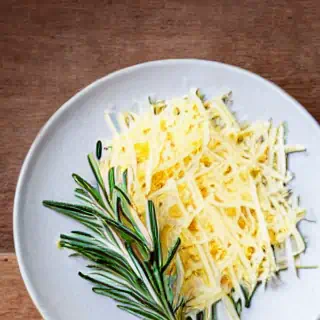 MATURE CHEDDAR GRATED