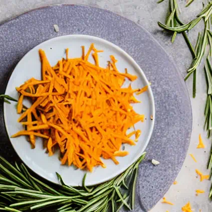 MILD CHEDDAR GRATED (V)