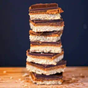 CARAMEL SHORTBREAD