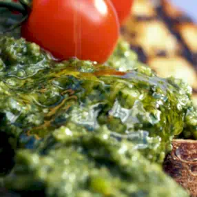 NUT-FREE GREEN PESTO (V)